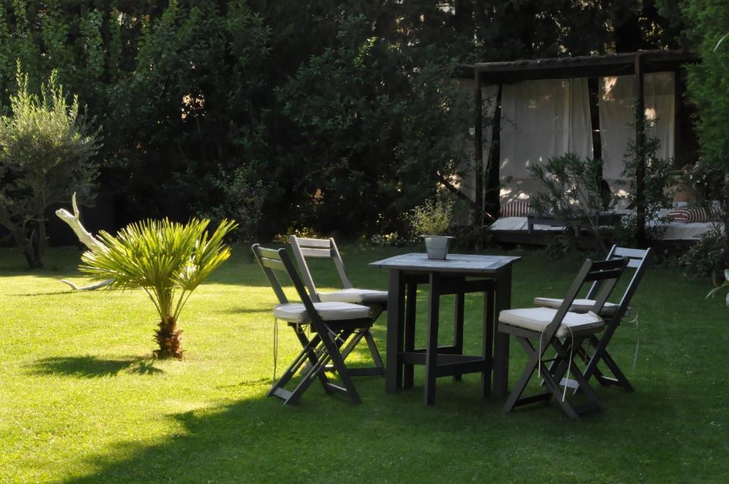 Bed and Breakfast La demeure à Eyguières Extérieur photo